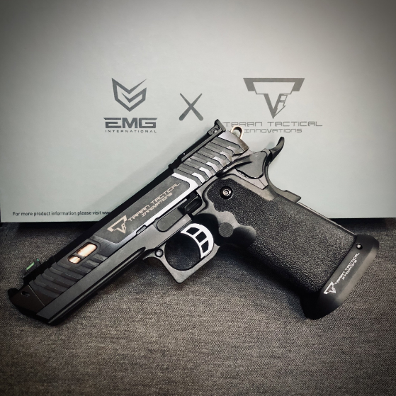 MOMOPAPA DESIGN SYSTEMA Co2 HCM PIT VIPER SpecialEdition