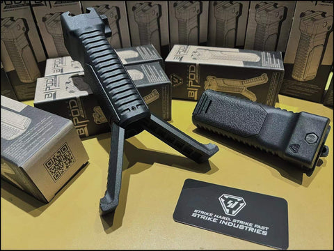 【STRIKE INDUSTRIES】BIPOD GRIP for 1913 Picatinny rail バイポッドグリップ ピカティニーレール対応 黒（SI-AR-BIPOD）